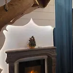 Duplex Climatisé Avec Espace Cinéma Appartement